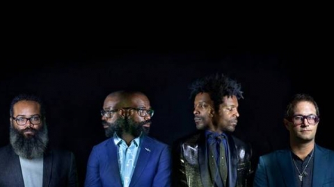 TV On The Radio lança primeiro lyric video de seu próximo álbum. Ouça "Happy Idiot"!