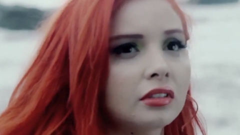 Confira o clipe de "Resuscitate", da cantora brasileira Priscilla