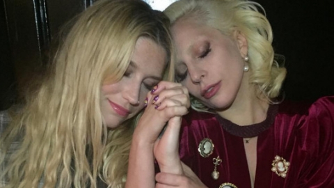 Encontro de Kesha e Lady Gaga e mais nas Imagens da Semana