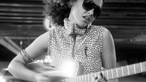 Yzalú lança seu primeiro disco "Minha Bossa é Treta"