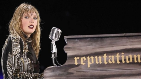 Taylor Swift presta homenagem a Aretha Franklin durante show em Detroit. Veja!