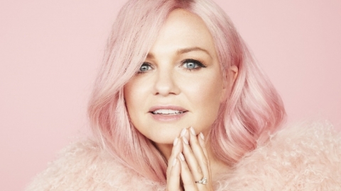 Emma Bunton lança novo single, "You're All I Need To Get By". Ouça!