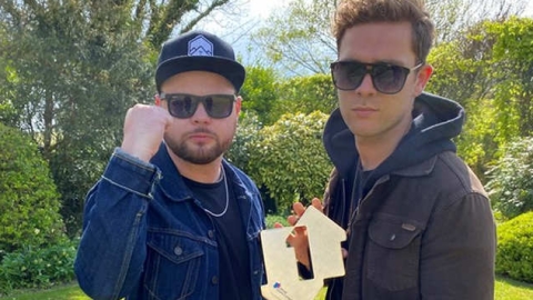 Em top 10 com oito estreias, Royal Blood fica no primeiro lugar da parada britânica de álbuns