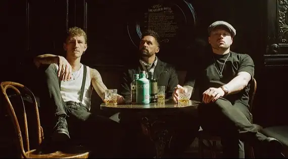 Ouça a nova música, "The Wedding (with SAINT PHNX)", com letra e tradução!