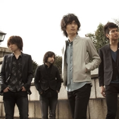 Nico Touches The Walls