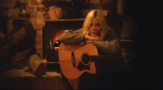 Ouça a nova música, "Scotland In The Snow", com letra e tradução!